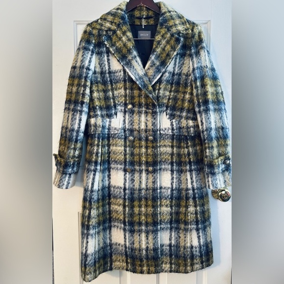 Basler Jackets & Blazers - BASLER 40 Old Money Brushed Wool Abstract Plaid City Coat Painterly Tartan Efect